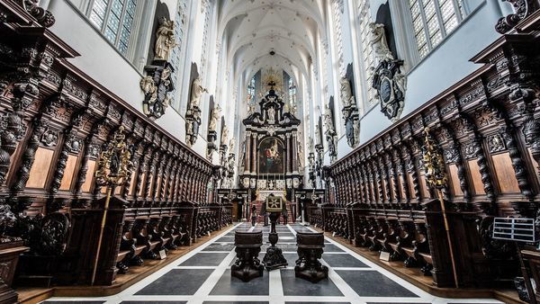 Interieur van de Sint-Pauluskerk 