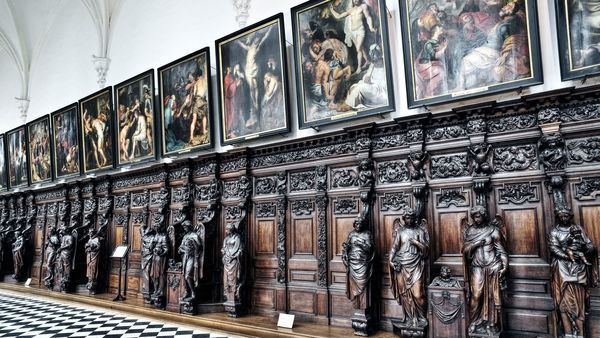 Iglesia de San Pablo: numerosas obras de arte de grandes maestros