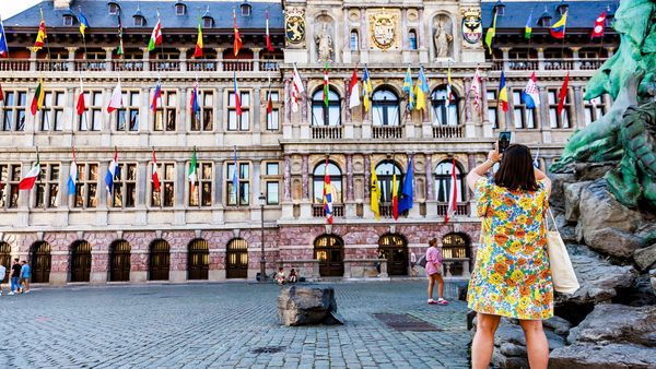 Grand Place et Hôtel de Ville 