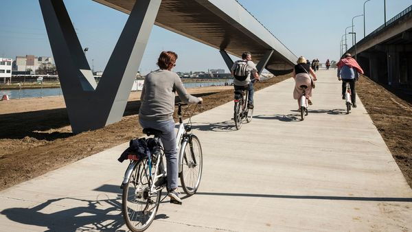 Fietsbrug