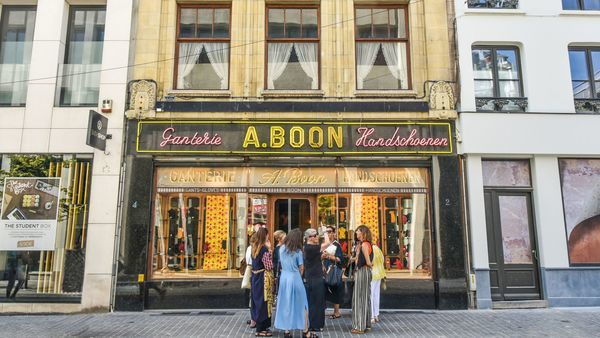 Façade de la Ganterie Boon