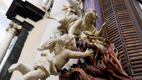 Sint-Andrieskerk ornamenten