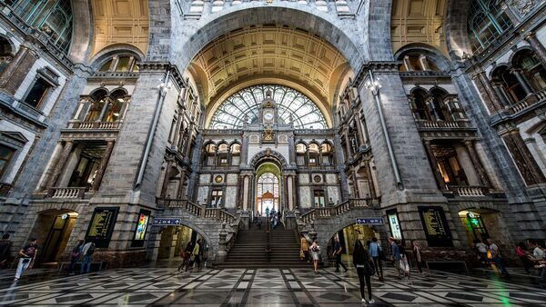 Vestíbulo central de la monumental Estación Central